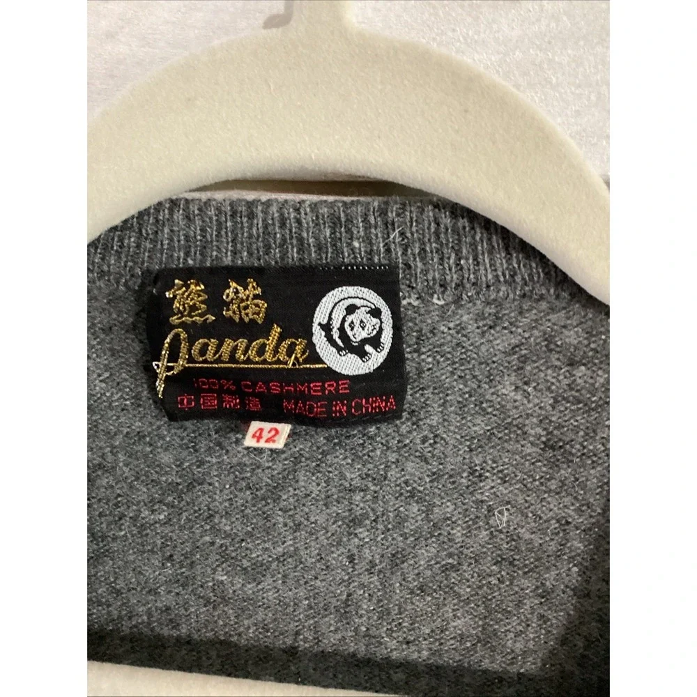 VTG Panda 100% Cashmere Sweater Size 42 Gray 70s 80s Fast Shipping - Picture 2 of 5